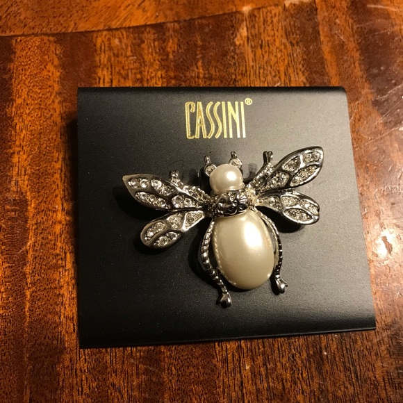Vintage passini pin silver and pearl Bee new nice - Picture 1 of 5